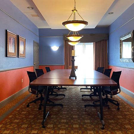 La Quinta By Wyndham Islip - Macarthur Airport Bohemia Exterior foto