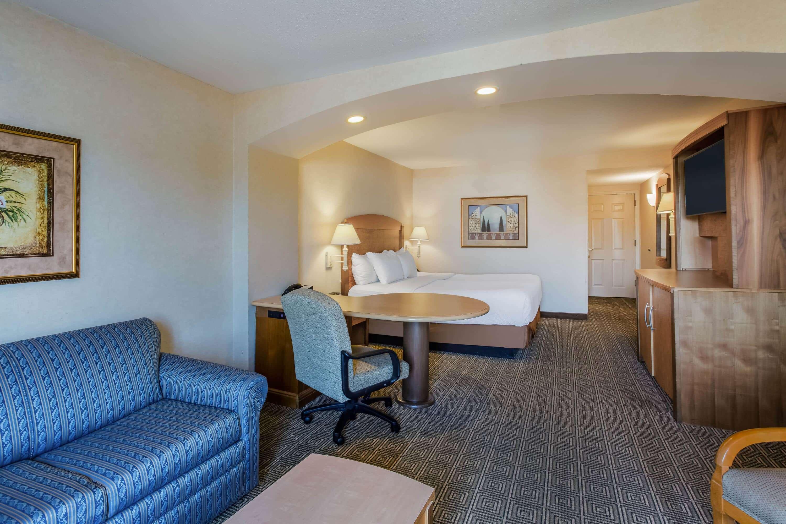 La Quinta By Wyndham Islip - Macarthur Airport Bohemia Exterior foto