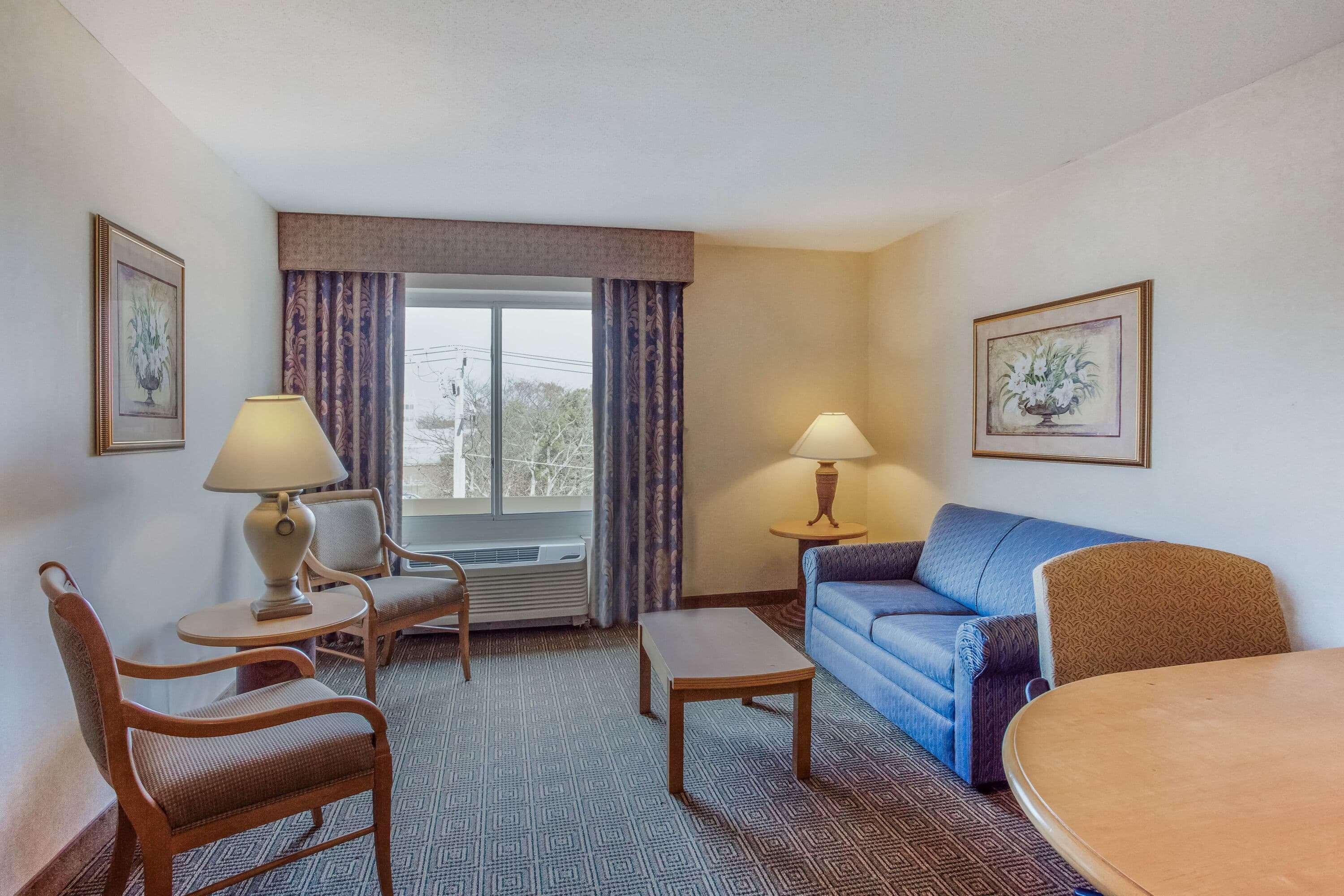 La Quinta By Wyndham Islip - Macarthur Airport Bohemia Exterior foto